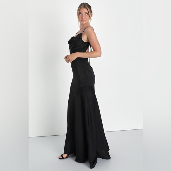 Lulu's Elegant Black Maxi Dress - Picture 2 of 7